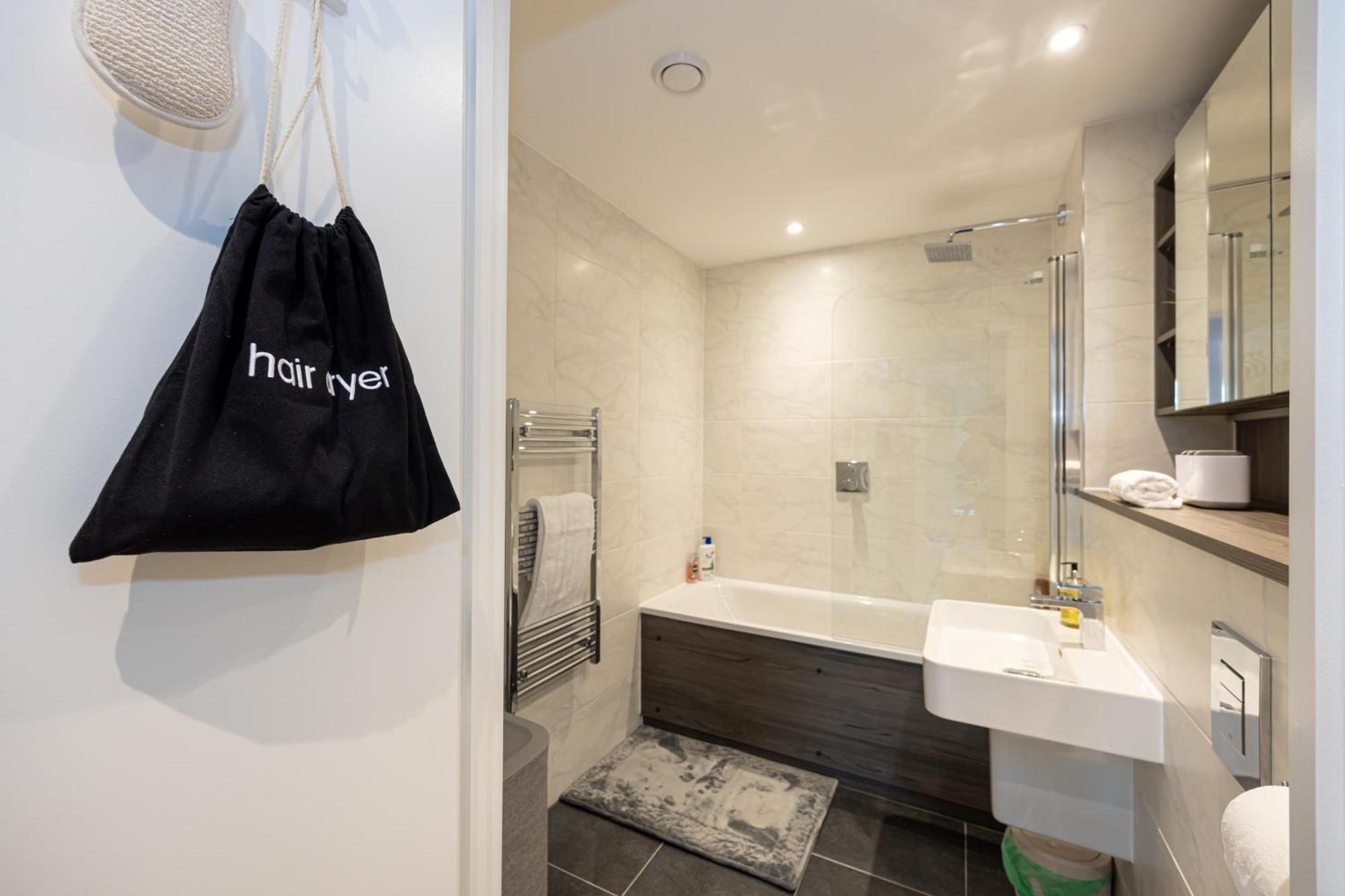 City Centre Luxury Apartment In Deansgate Manchester Exterior foto